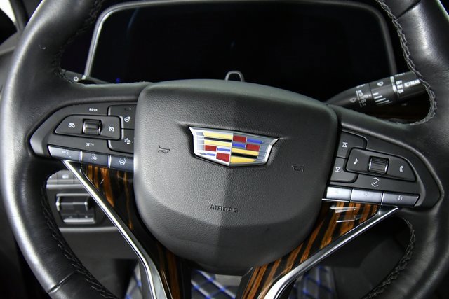 Used 2024 Cadillac Escalade ESV Premium Luxury w/ Performance Package image 9
