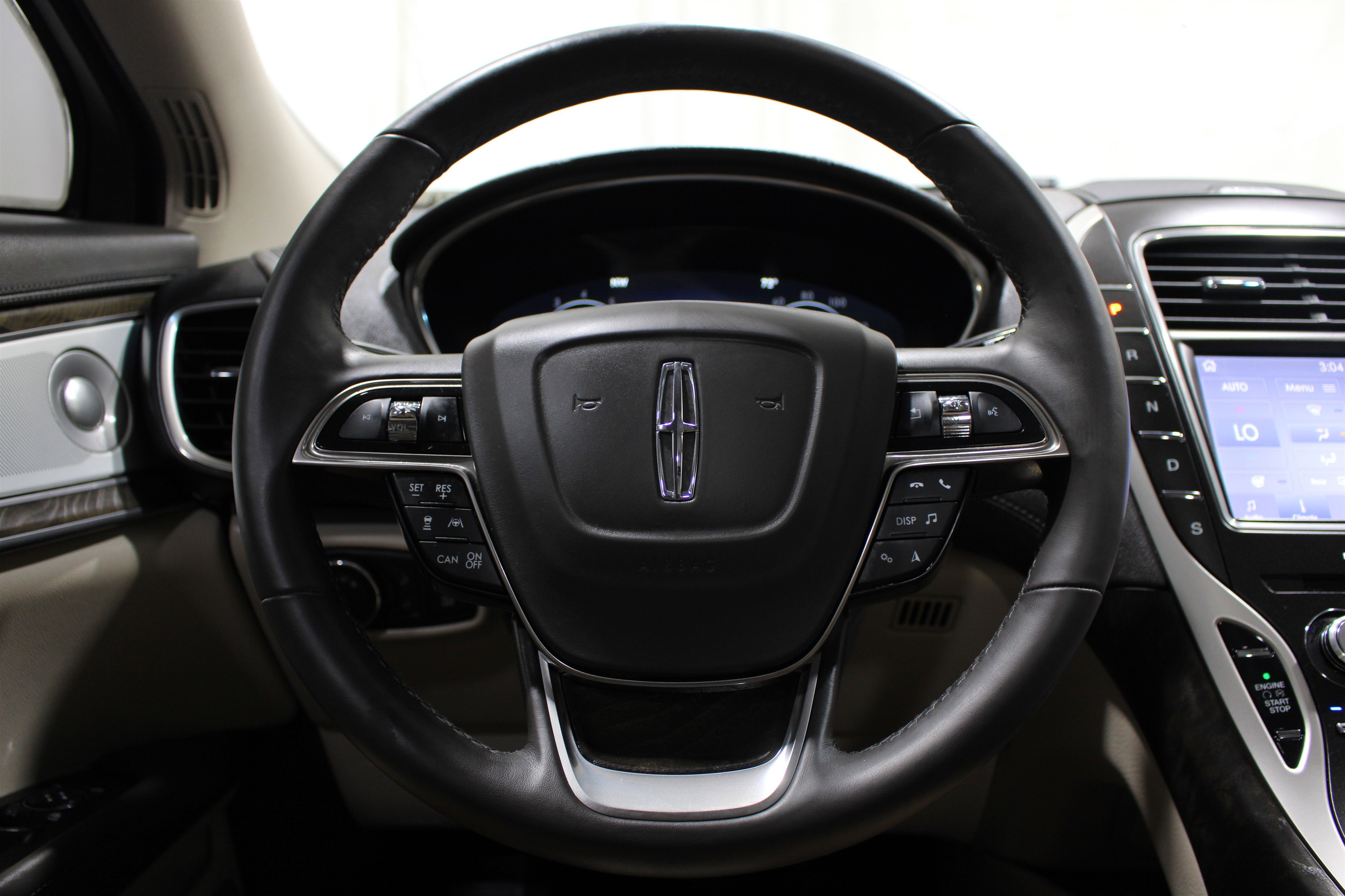 Used 2019 Lincoln Nautilus Reserve w/ Ultimate Package AWD/4WD image 11