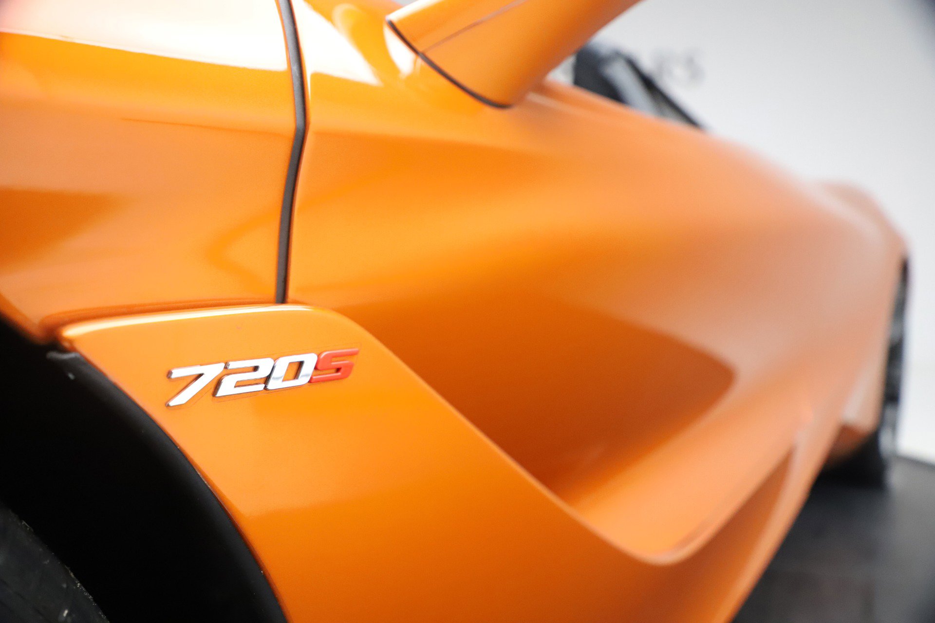 Used 2020 McLaren 720S Spider image 42