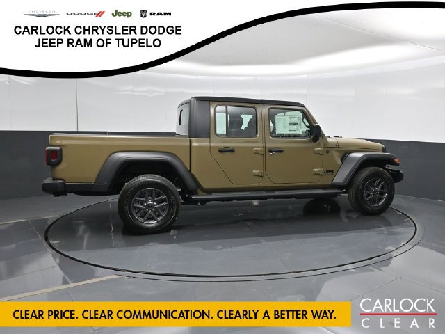 New 2026 Jeep Gladiator Sport AWD/4WD image 4