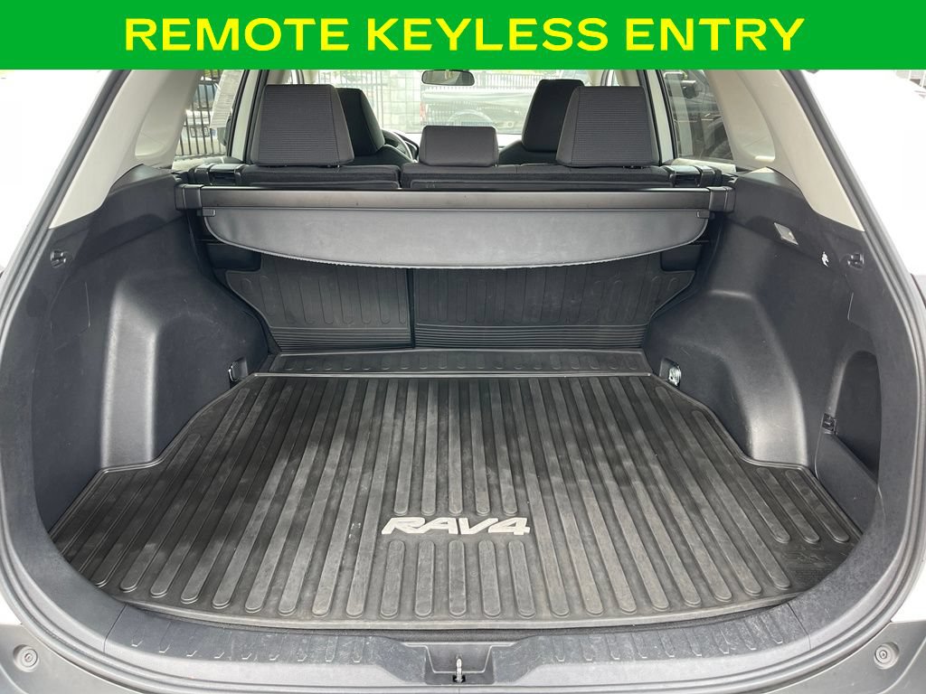 Used 2020 Toyota RAV4 LE w/ All Weather Liner Package AWD/4WD image 13