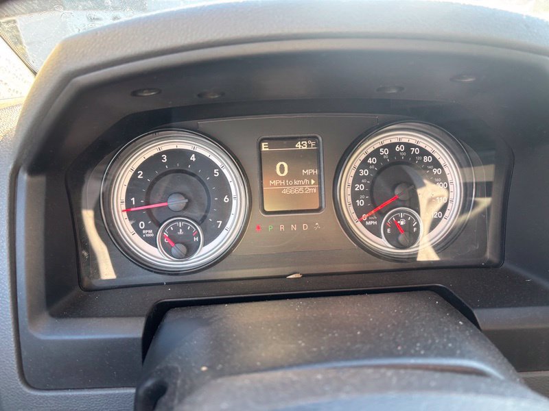 Used 2018 RAM 1500 Classic SLT AWD/4WD image 11