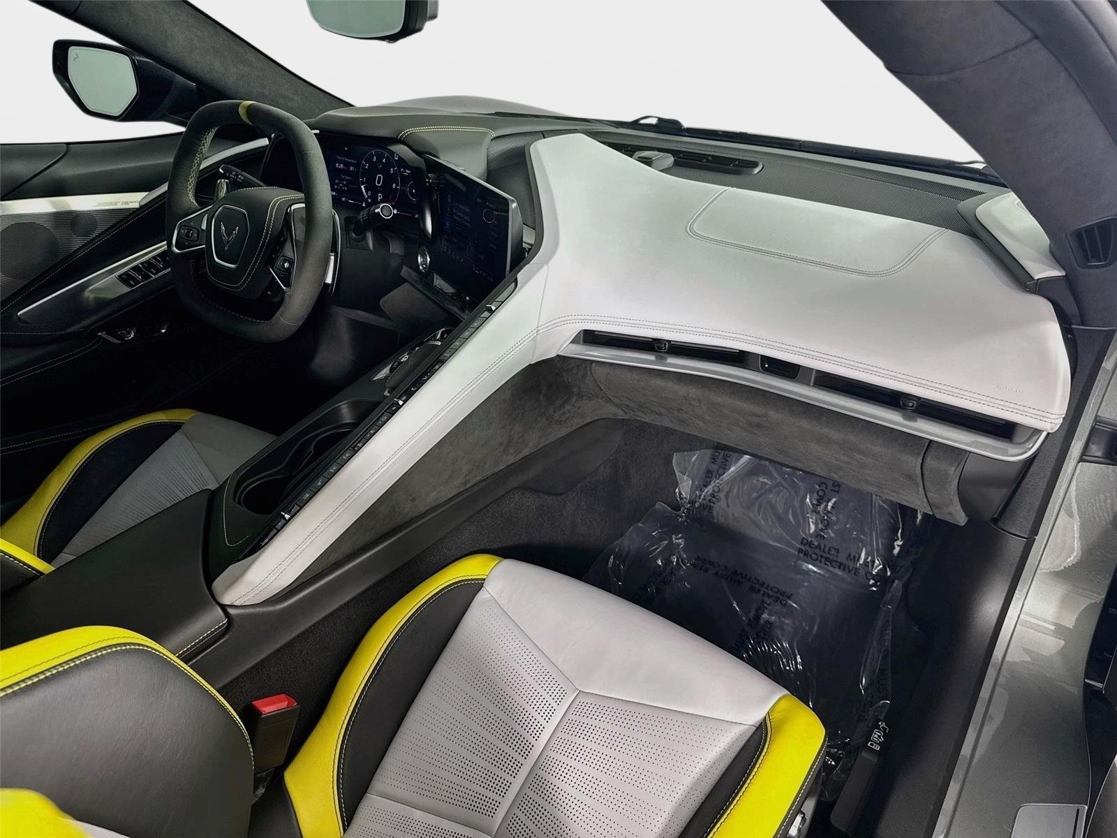 Used 2022 Chevrolet Corvette Stingray Premium Conv RWD image 24