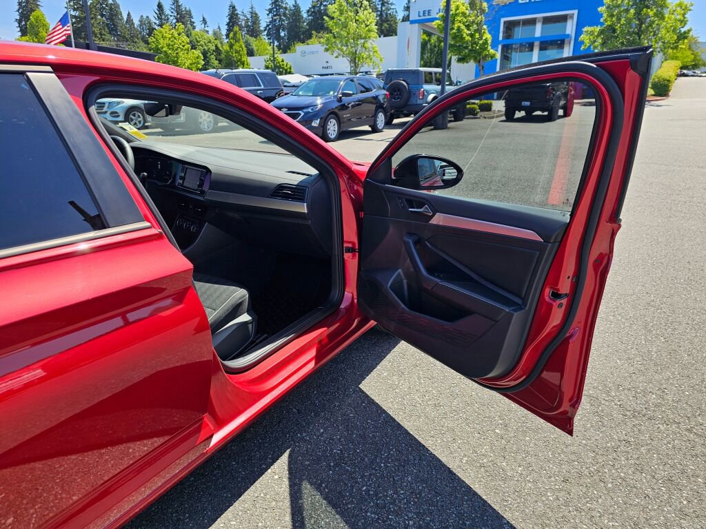 Used 2024 Volkswagen Jetta Sport FWD image 26