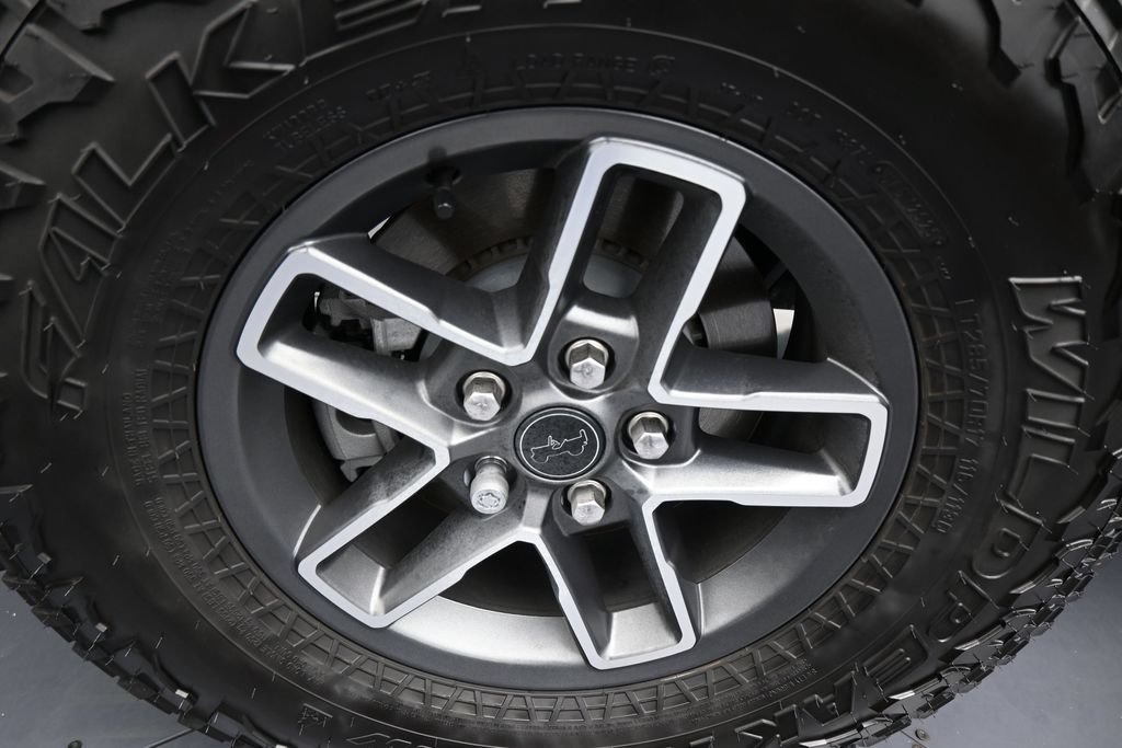 Used 2026 Jeep Gladiator Mojave AWD/4WD image 45