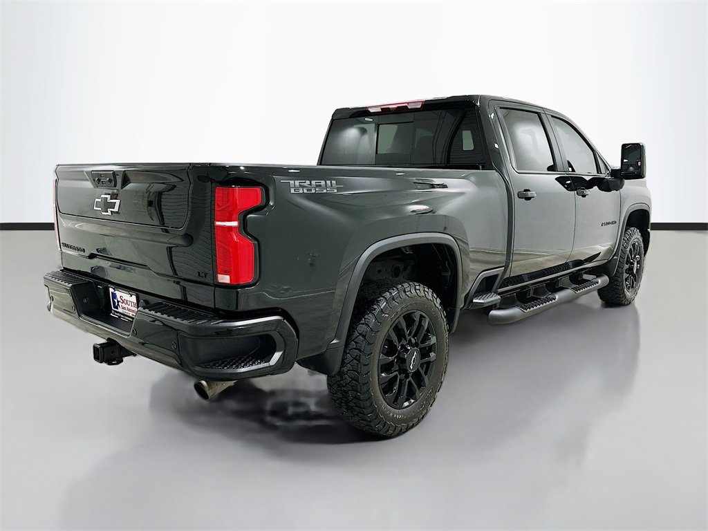 Used 2025 Chevrolet Silverado 2500 LT w/ Trail Boss Package image 7