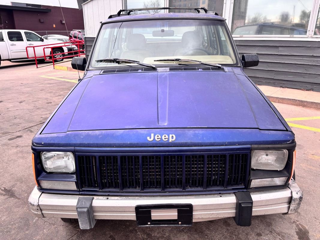 Used 1996 Jeep Cherokee Country image 3
