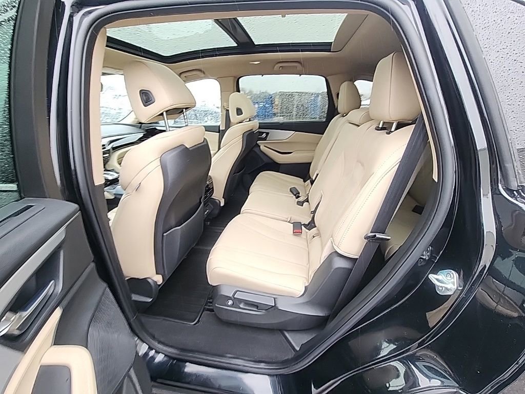Used 2024 Acura MDX SH-AWD w/ Technology Package image 27