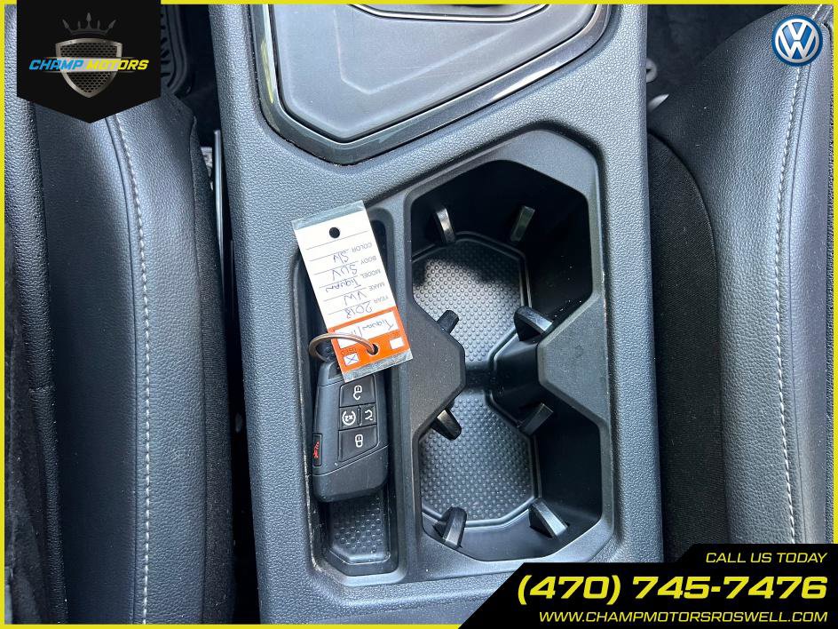 Used 2018 Volkswagen Tiguan SEL image 29