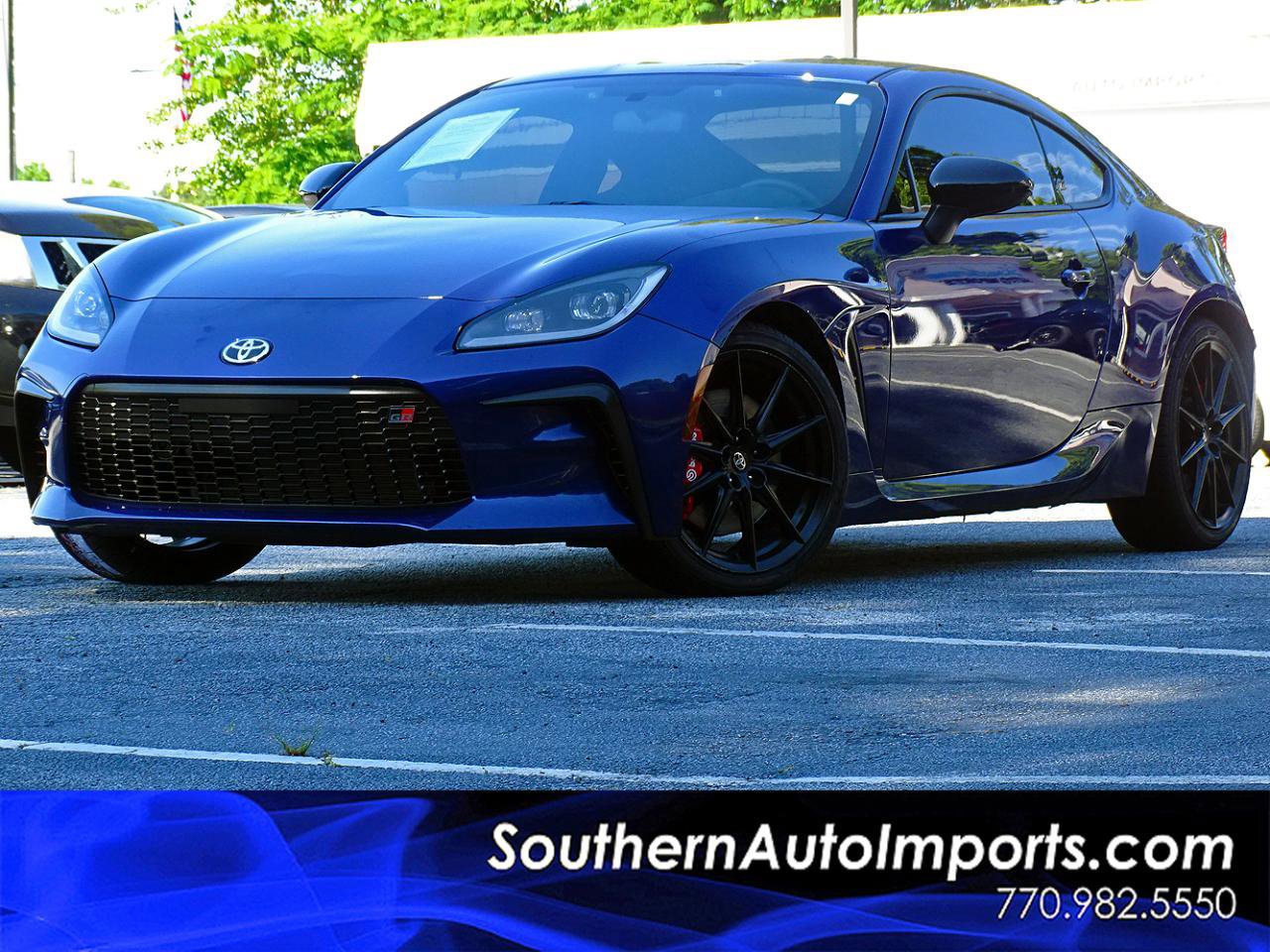 Used 2025 Toyota GR86 Premium w/ Performance Package RWD image 1