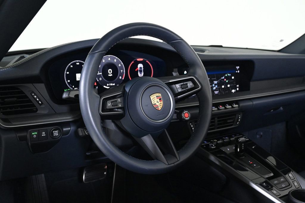 Used 2025 Porsche 911 Carrera image 12