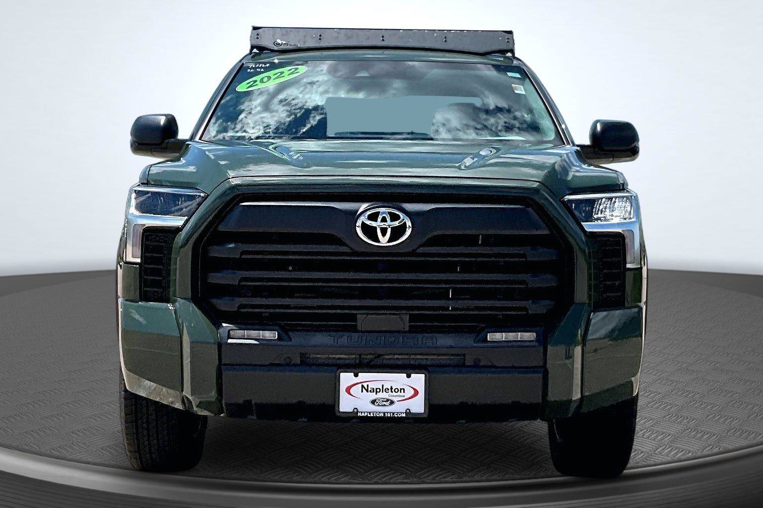 Used 2022 Toyota Tundra SR5 w/ SR5 Convenience Package AWD/4WD image 3