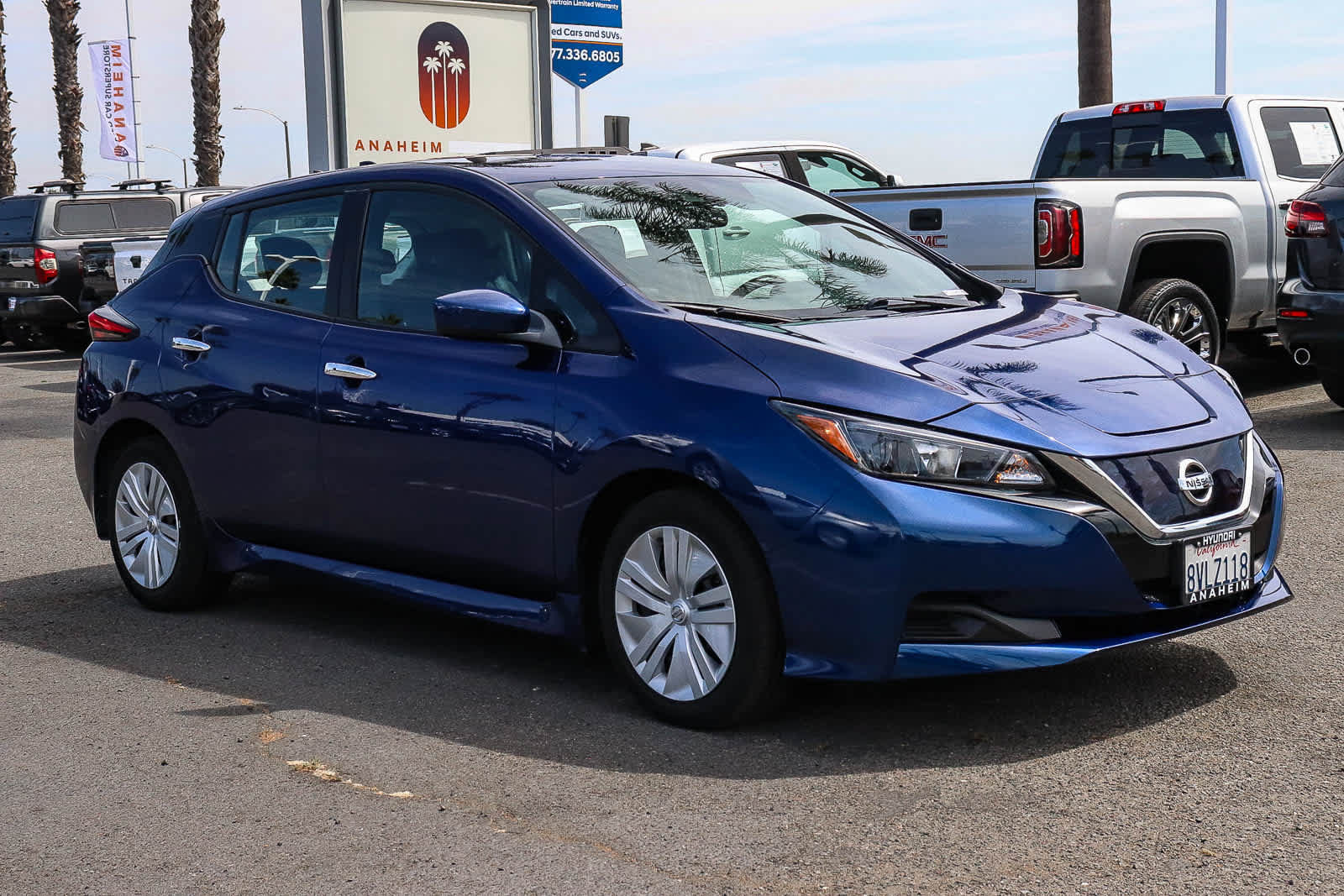 Used 2021 Nissan Leaf S w/ S Charge Package FWD image 3