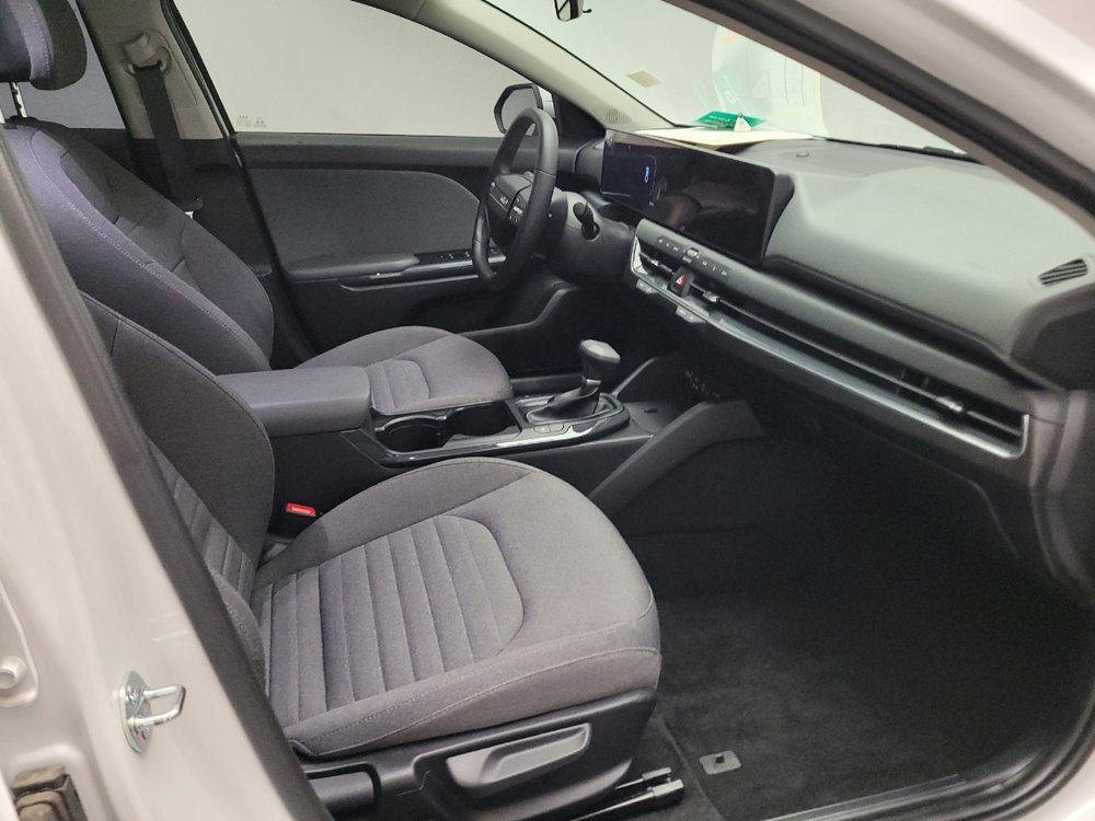 Used 2025 Kia K4 EX FWD image 21
