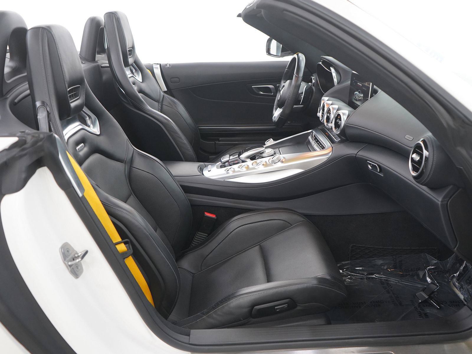 Used 2019 Mercedes-Benz AMG GT Roadster image 13