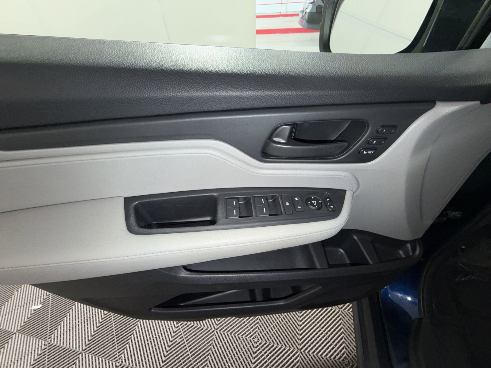 Used 2020 Honda Odyssey EX-L image 15