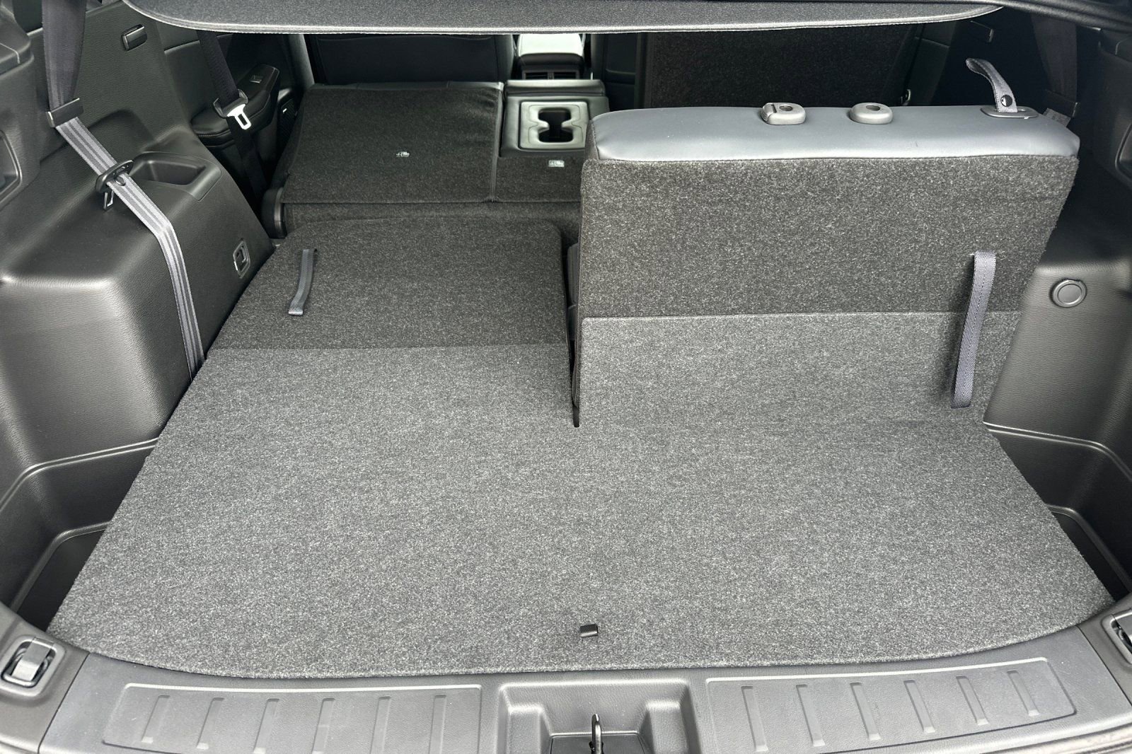 New 2025 Mitsubishi Outlander SE image 15