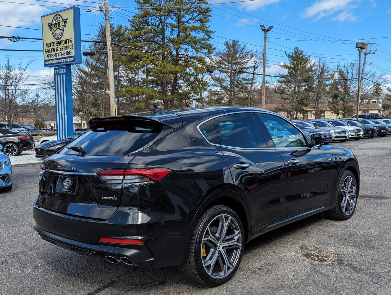Used 2022 Maserati Levante Modena image 7