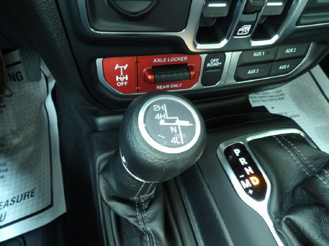 New 2026 Jeep Gladiator Mojave w/ Safety Group AWD/4WD image 30