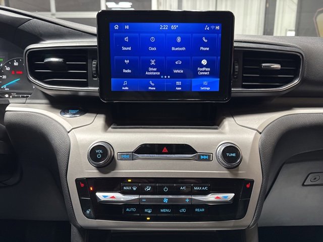 Used 2023 Ford Explorer XLT w/ Equipment Group 202A image 10