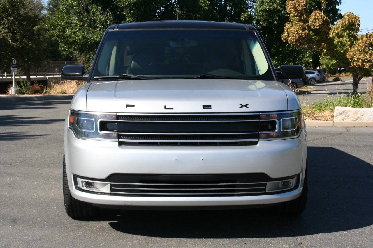 Used 2019 Ford Flex Limited w/ Limited Appearance Package AWD/4WD image 3