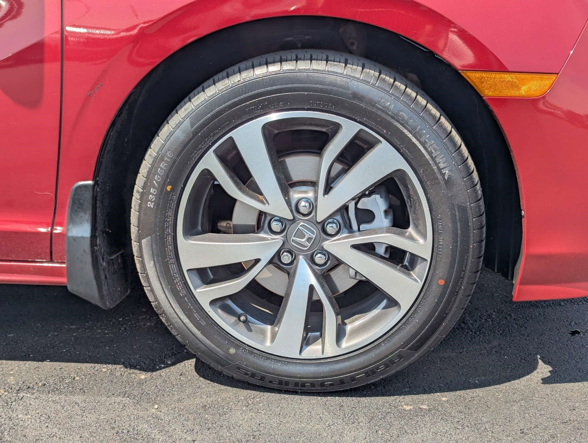 Certified 2024 Honda Odyssey Touring image 16