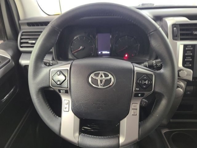 Certified 2020 Toyota 4Runner SR5 Premium w/ Moonroof Package AWD/4WD image 28