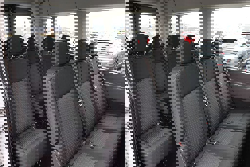 Used 2023 Ford Transit 350 XLT image 11