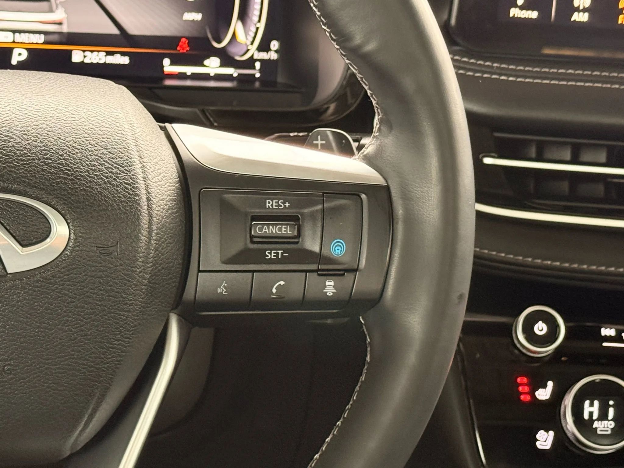 Used 2022 INFINITI QX60 Sensory w/ Vision Package image 40