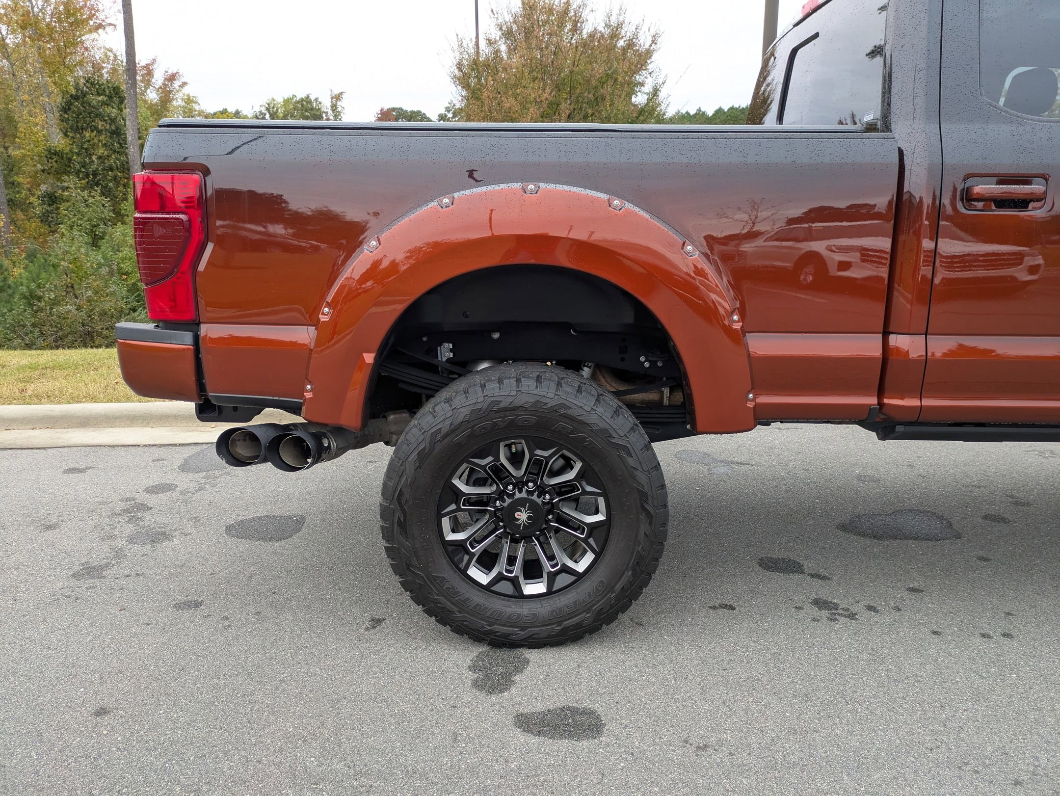 Used 2021 Ford F250 Lariat image 40