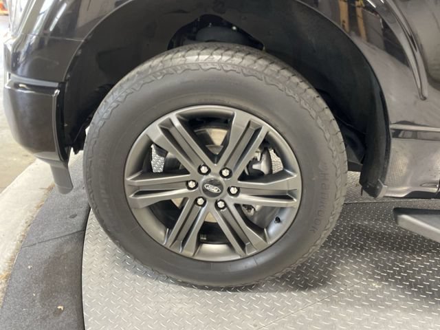 Used 2022 Ford F150 XLT w/ Equipment Group 302A High AWD/4WD image 12