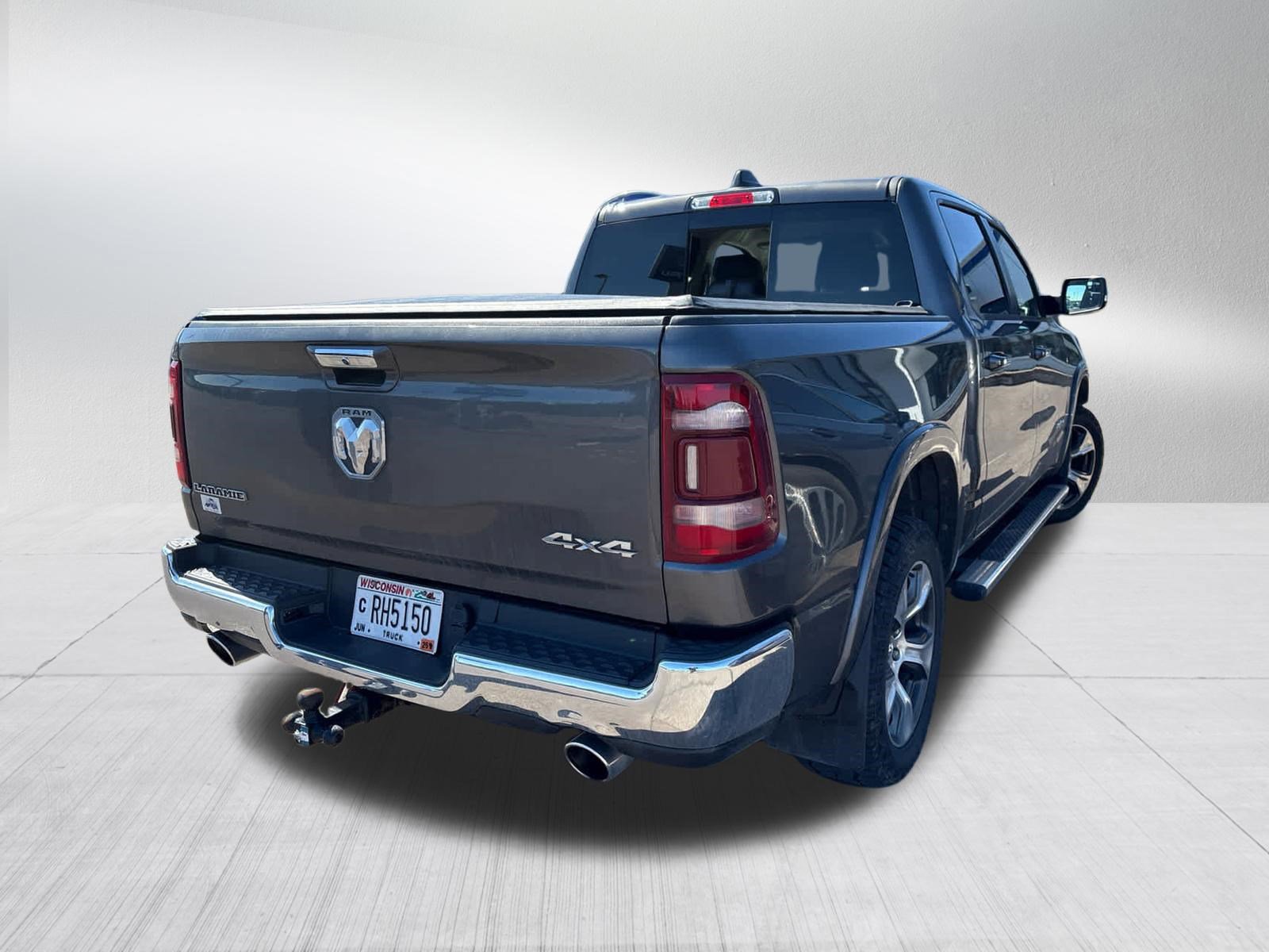 Used 2022 RAM 1500 Laramie AWD/4WD image 7