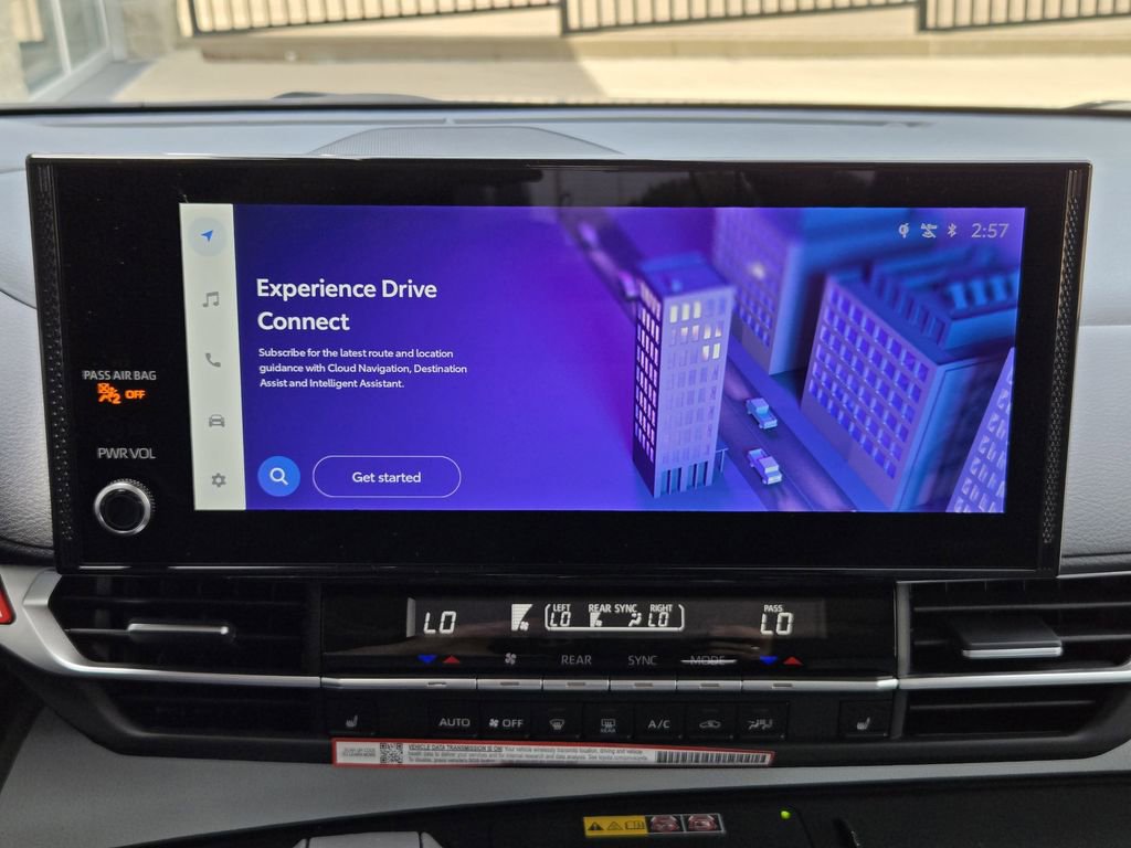 New 2026 Toyota Sienna XLE FWD image 11