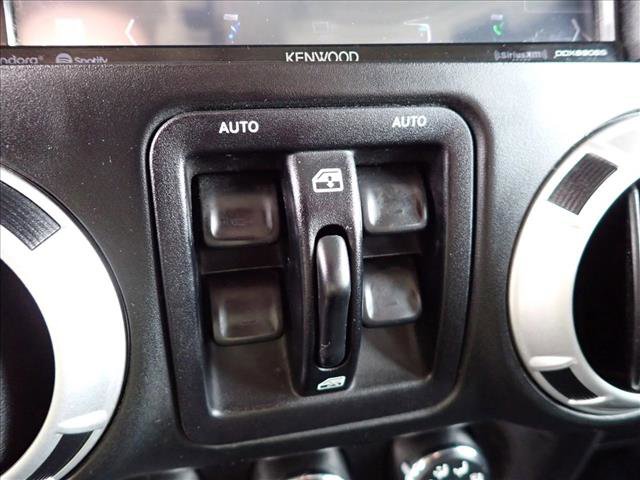 Used 2014 Jeep Wrangler Unlimited Rubicon w/ Connectivity Group AWD/4WD image 20