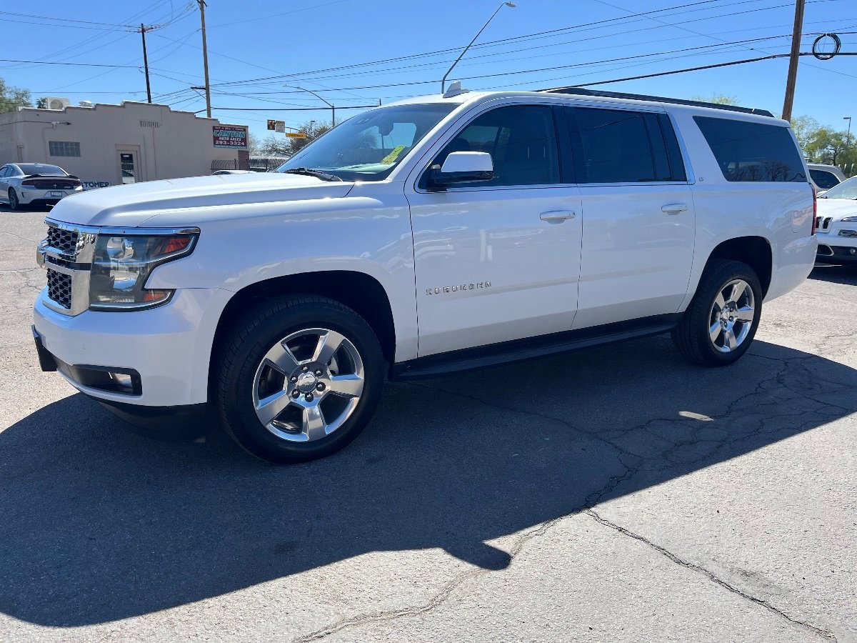 Used 2019 Chevrolet Suburban LT RWD image 10