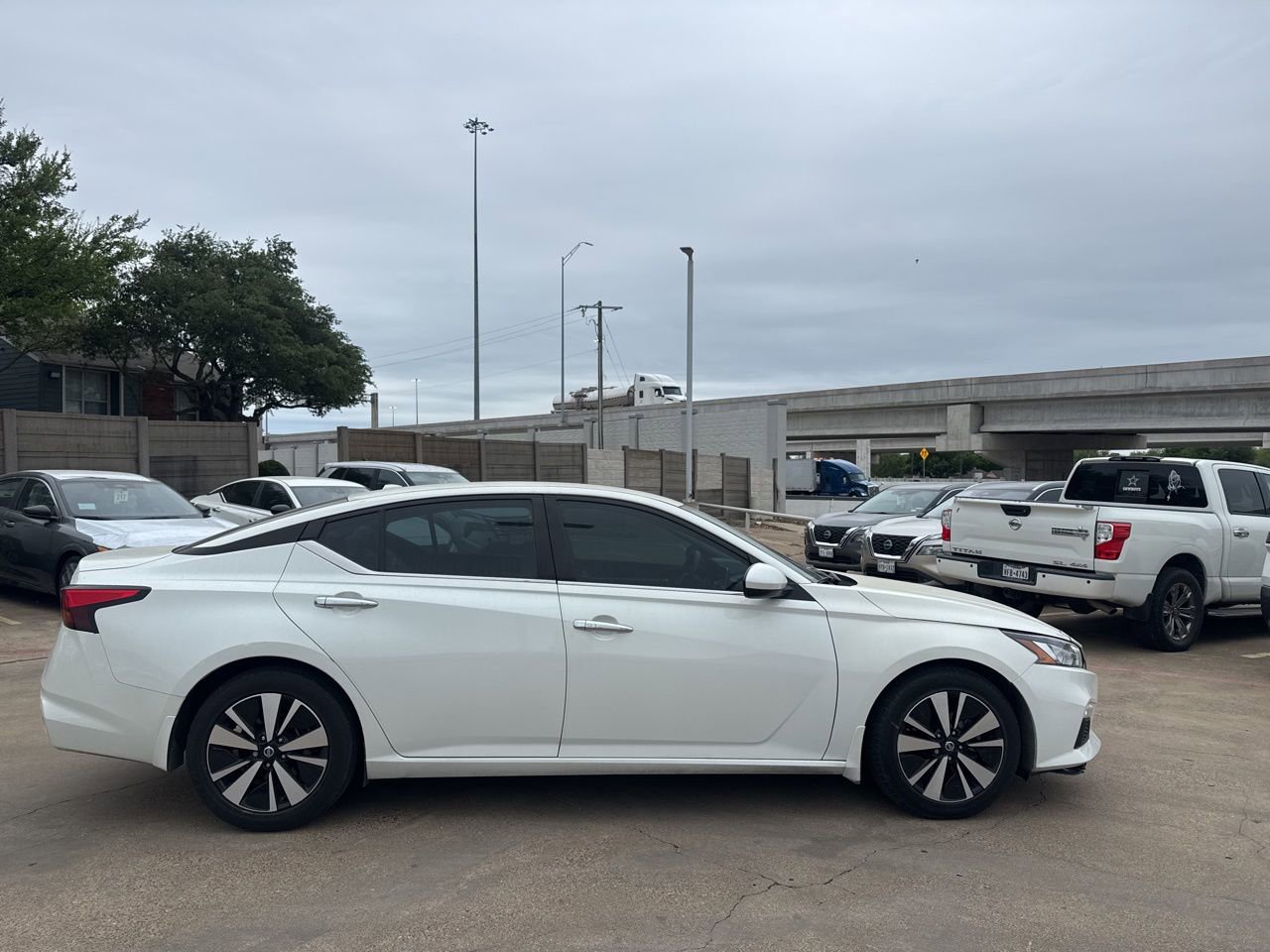 Certified 2022 Nissan Altima 2.5 SV image 24