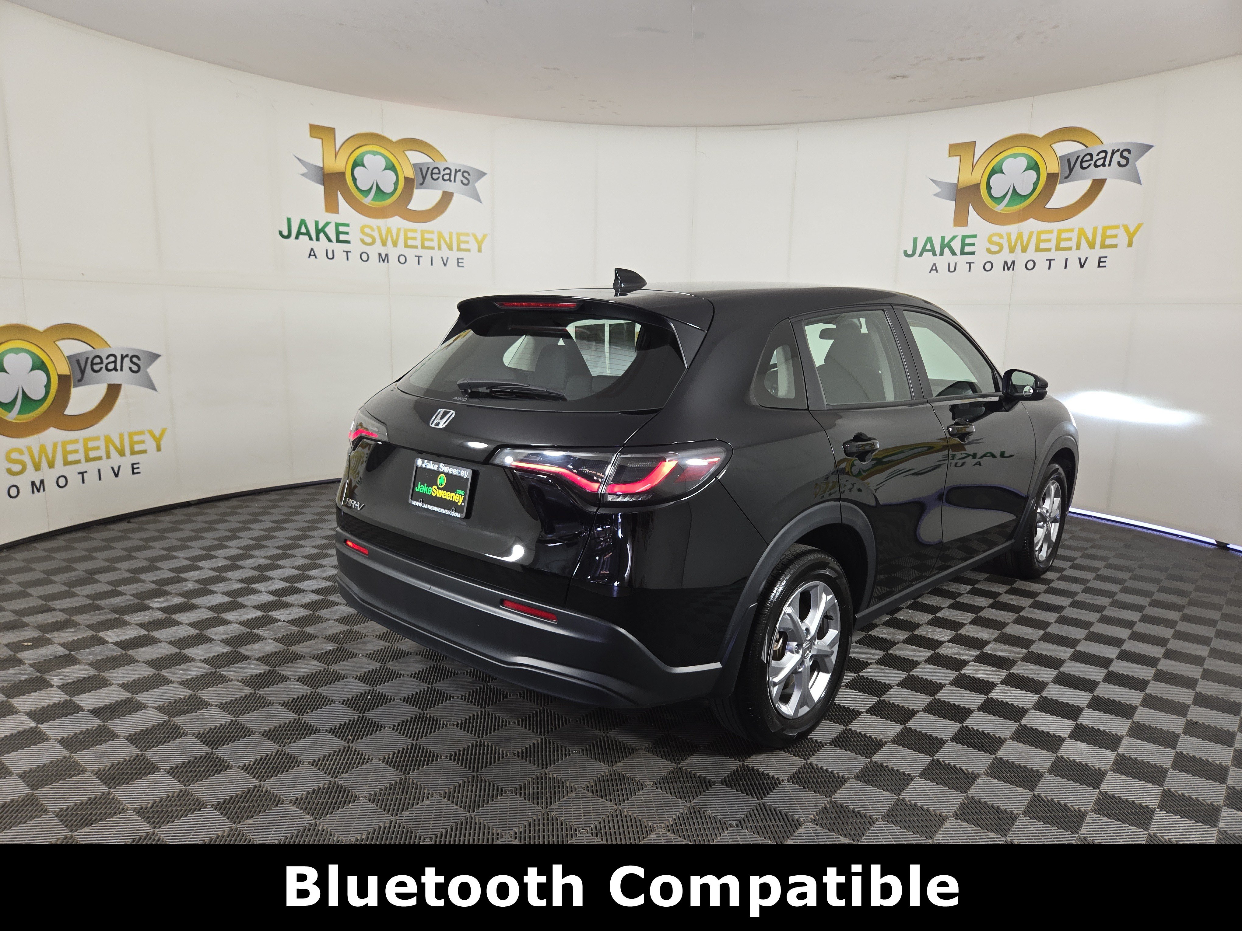 Used 2025 Honda HR-V LX image 9