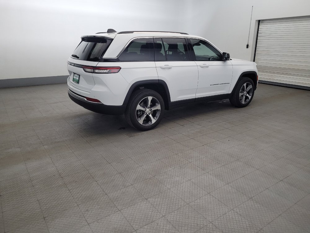 Used 2023 Jeep Grand Cherokee 4WD 4xe image 10