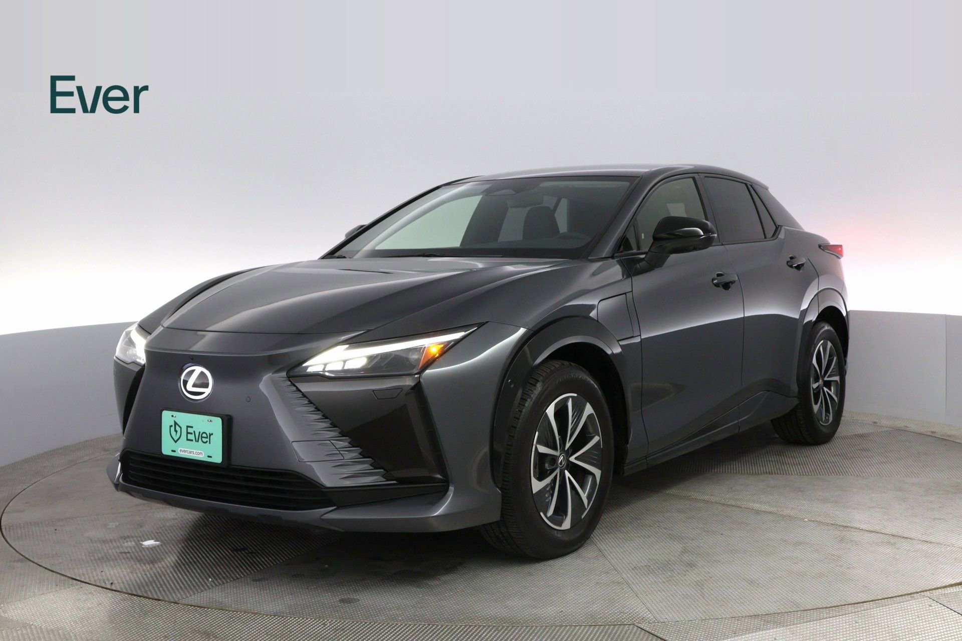 Used 2023 Lexus RZ 450e Premium w/ Technology Package image 2