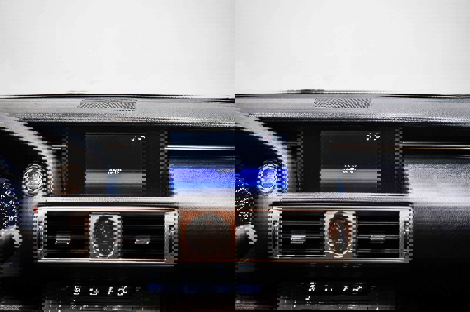 Used 2015 Lexus IS 250 RWD image 14