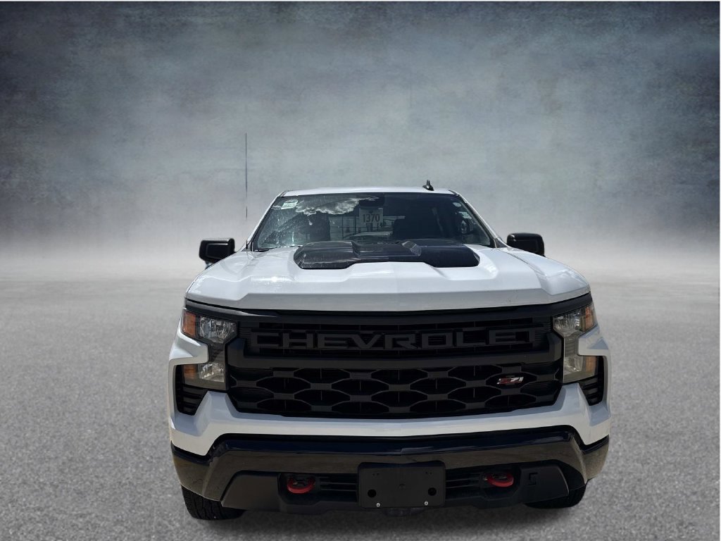 Used 2025 Chevrolet Silverado 1500 Custom Trail Boss AWD/4WD image 2