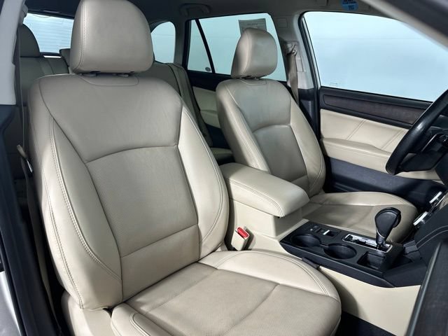Used 2019 Subaru Outback 2.5i Limited AWD/4WD image 26