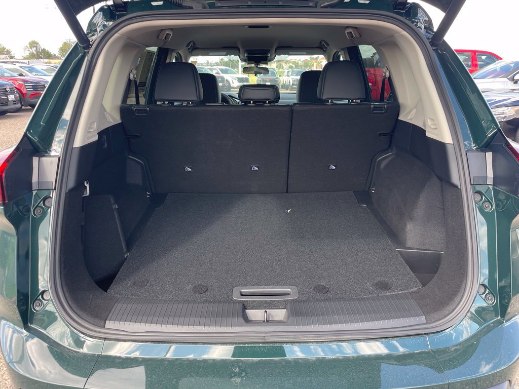Certified 2026 Nissan Rogue SV AWD/4WD image 5