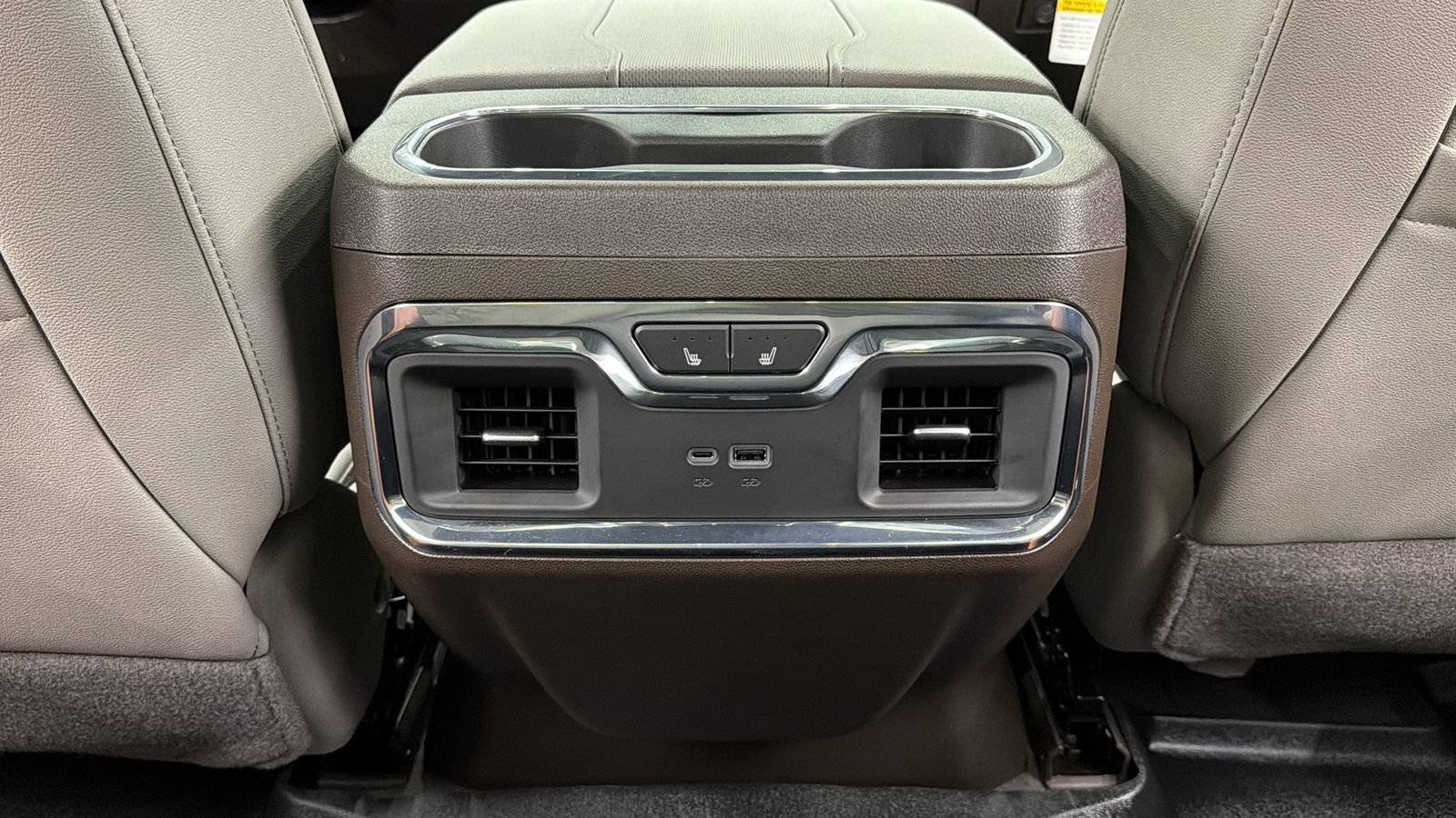 Used 2026 GMC Sierra 1500 SLT AWD/4WD image 43