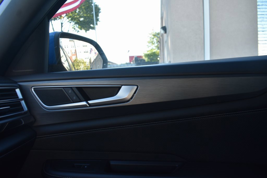 Used 2024 Volkswagen Atlas Cross Sport SE image 20