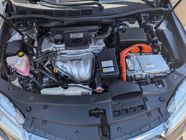 Used 2016 Toyota Camry LE FWD image 29
