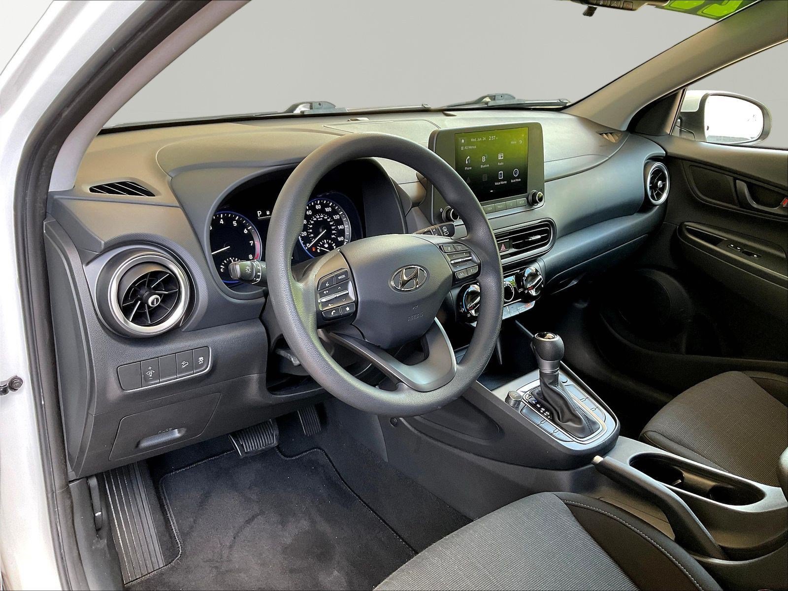Used 2022 Hyundai Kona SEL w/ Cargo Package AWD/4WD image 15