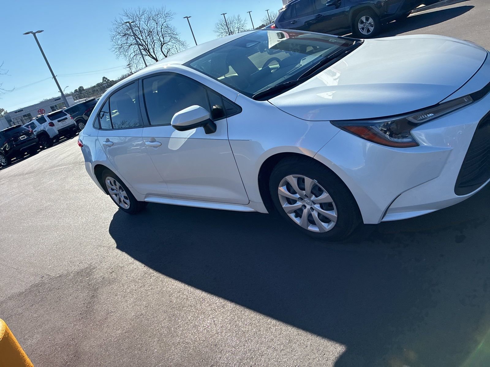 Used 2023 Toyota Corolla LE image 5