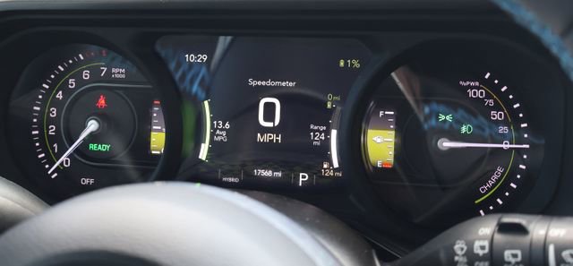 Used 2024 Jeep Wrangler High Altitude AWD/4WD image 15