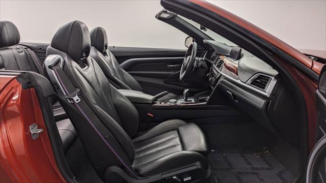 Used 2020 BMW M4 Convertible w/ Competition Package image 35